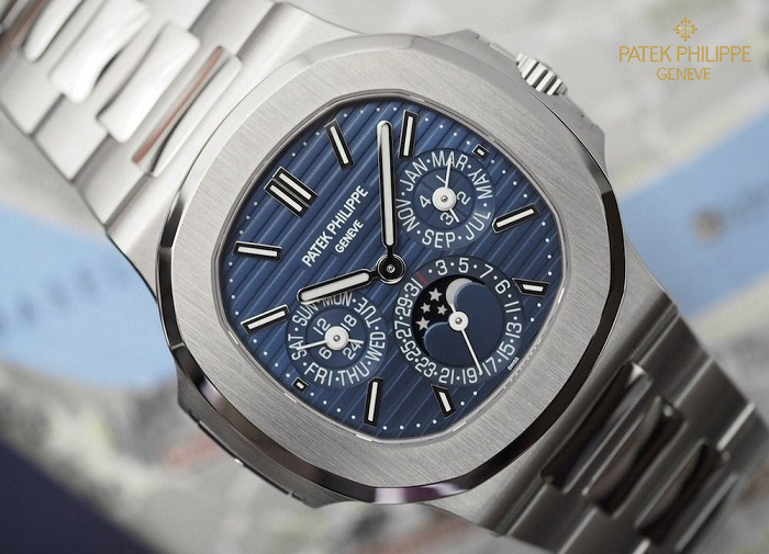Đồng hồ nam cao cấp Patek Philippe Nautilus 5740/1G-001