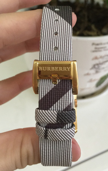 Đồng hồ Burberry dây da nữ BR06 chính hãng