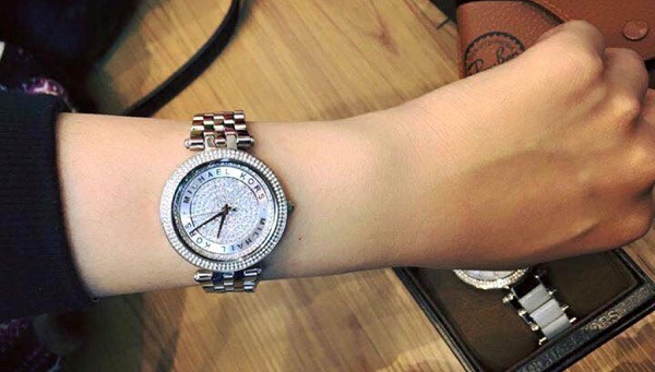 Đồng hồ đeo tay nữ Michael Kors Mini Darci MK3476