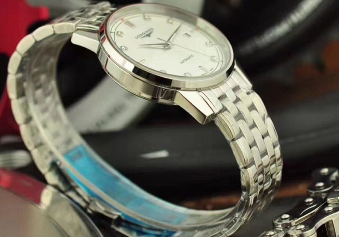 Đồng hồ nam Longines Thụy Sỹ Automatic L588