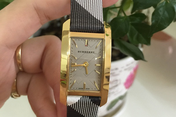 Đồng hồ nữ Burberry chính hãng BR06
