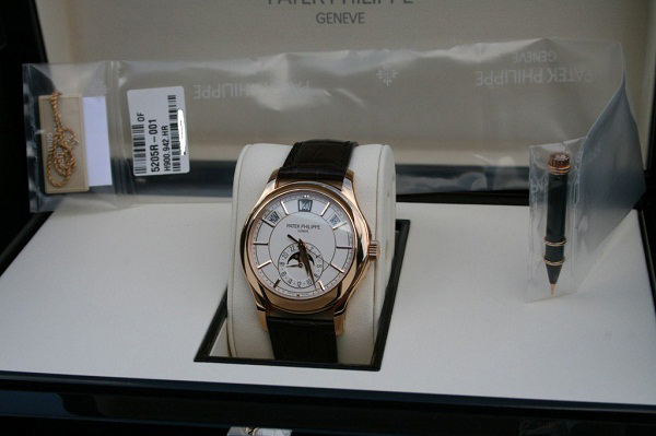 Đồng hồ Patek Philippe 5205R chính hãng